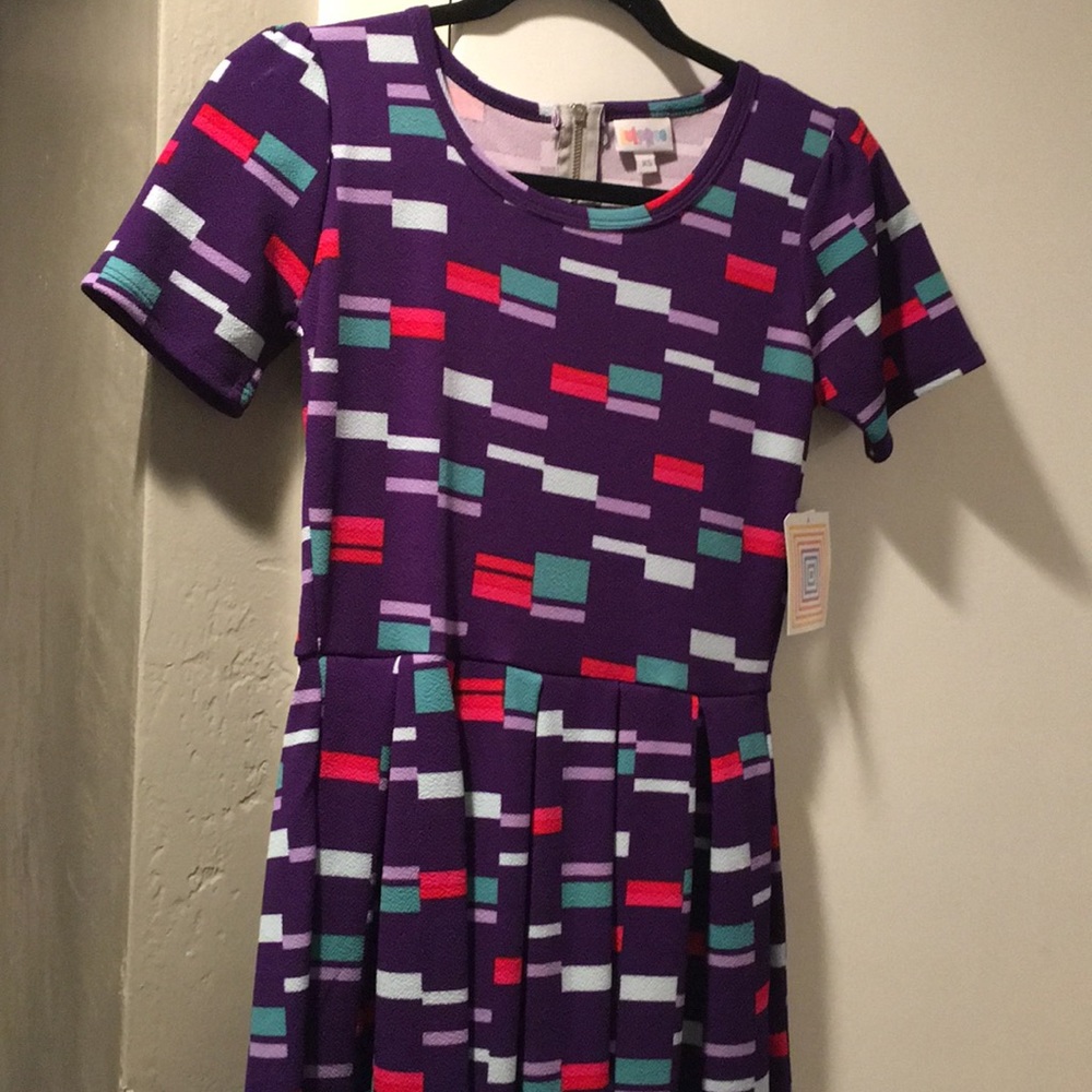 Lularoe Amelia